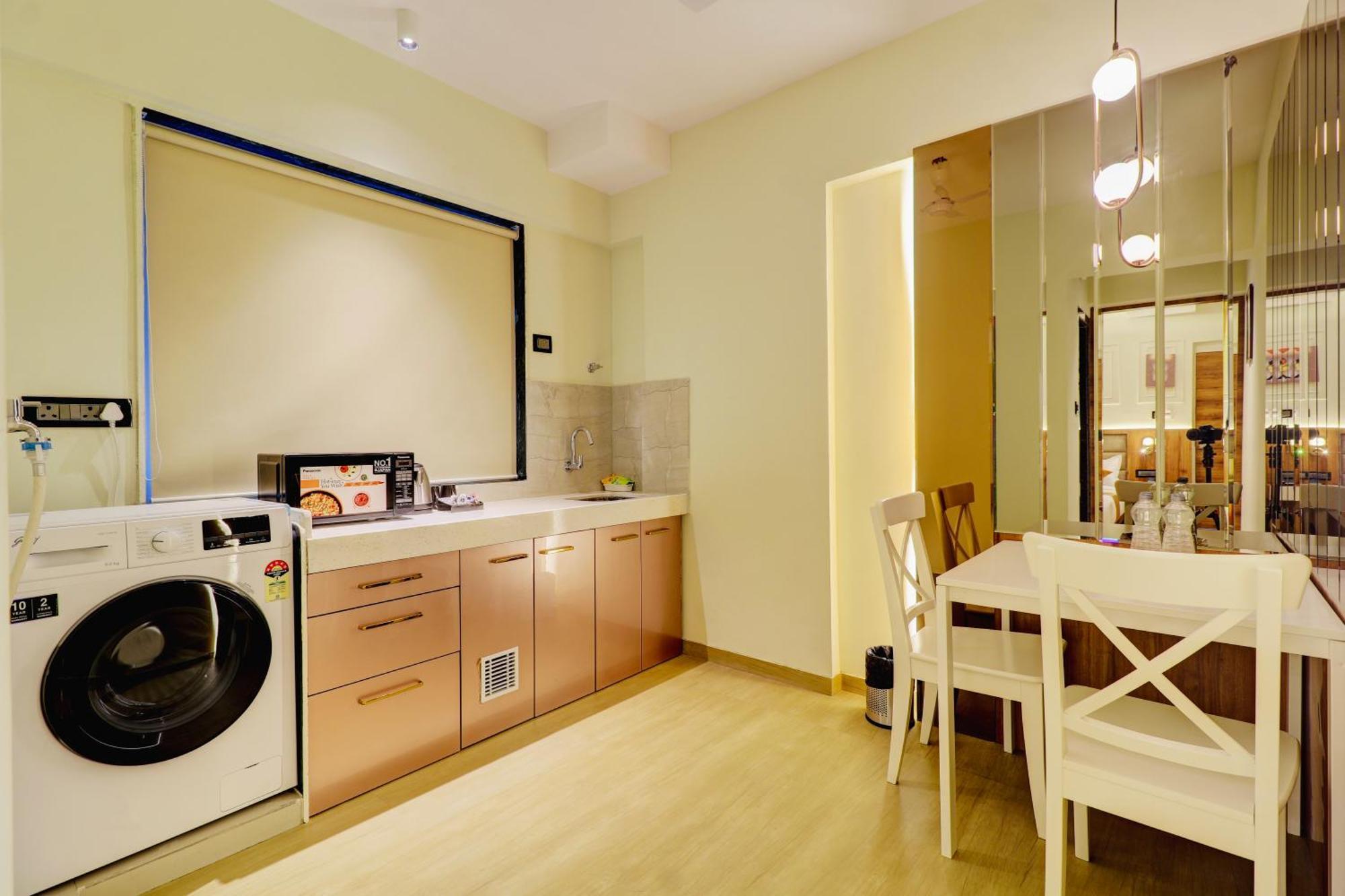 Home2 Studio Apartments Mumbai Luaran gambar